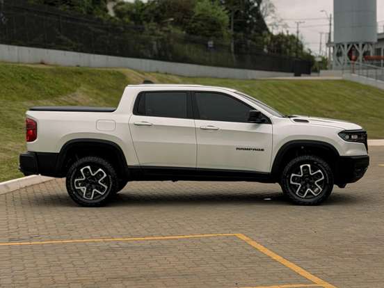 RAM-RAMPAGE-2.0 HURRICANE 4 TURBO GASOLINA LARAMIE 4X4 AUTOMÁTICO RAM-RAMPAGE-2023