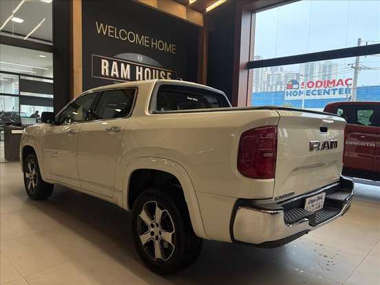 RAM-RAMPAGE-2.0 TURBO DIESEL LARAMIE 4X4 AUTOMÁTICO RAM-RAMPAGE-2023