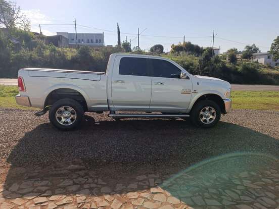 RAM-2500-6.7 LARAMIE 4X4 CD I6 TURBO DIESEL 4P AUTOMÁTICO RAM-2500-2016