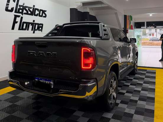 RAM-RAMPAGE-2.0 TURBO DIESEL LARAMIE 4X4 AUTOMÁTICO RAM-RAMPAGE-2024