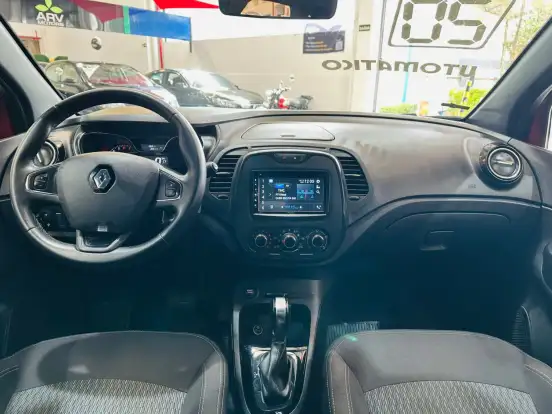 RENAULT-CAPTUR-2019