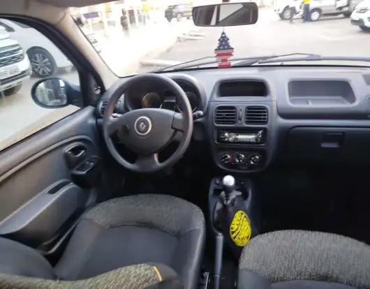 RENAULT-CLIO-2012