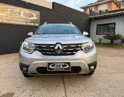 RENAULT DUSTER 1.6 16V SCE FLEX ICONIC X-TRONIC RENAULT DUSTER 1.6 16V SCE FLEX ICONIC X-TRONIC