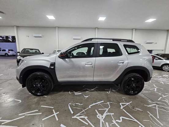 RENAULT-DUSTER-2025