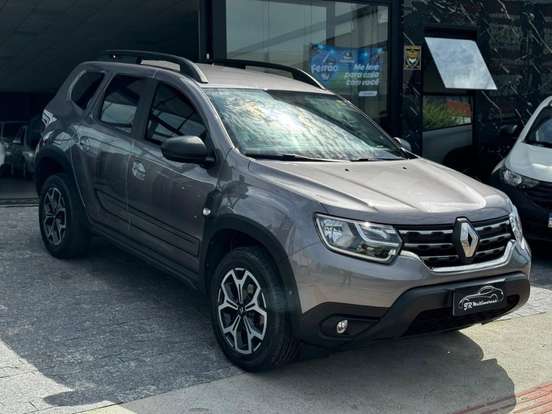 RENAULT-DUSTER-2023