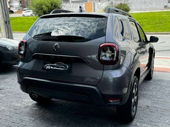 RENAULT-DUSTER-2023