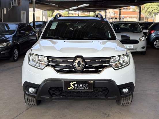 RENAULT-DUSTER-2022