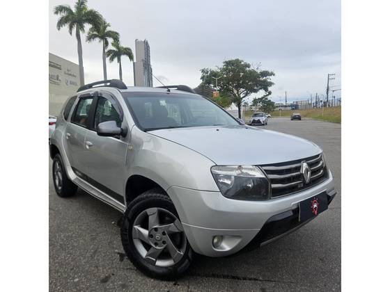 RENAULT DUSTER 2.0 DYNAMIQUE 4X2 16V FLEX 4P AUTOMÁTICO