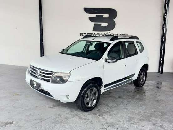 RENAULT-DUSTER-2013