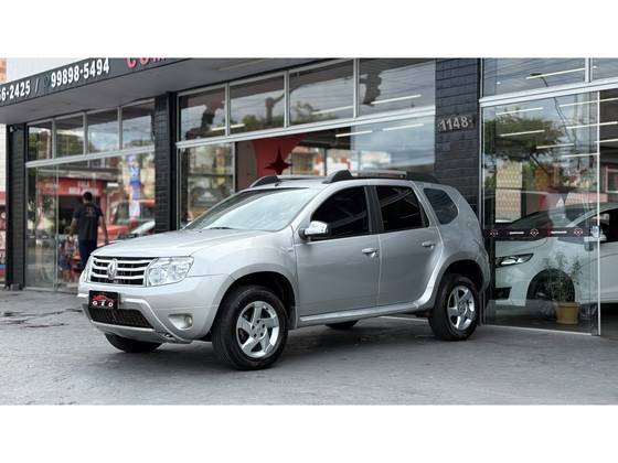RENAULT DUSTER 2.0 DYNAMIQUE 4X2 16V FLEX 4P AUTOMÁTICO