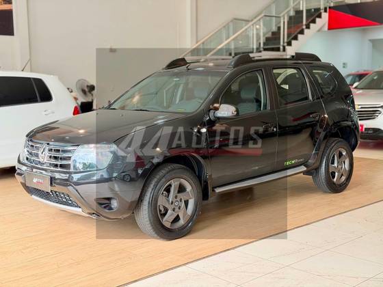 RENAULT DUSTER 2.0 DYNAMIQUE 4X2 16V FLEX 4P AUTOMÁTICO