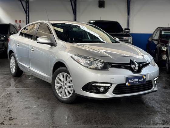 RENAULT FLUENCE 2.0 DYNAMIQUE 16V FLEX 4P AUTOMÁTICO