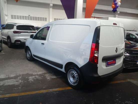 RENAULT-KANGOO-2025