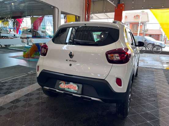 RENAULT-KWID-1.0 12V SCE FLEX OUTSIDER MANUAL RENAULT-KWID-2024