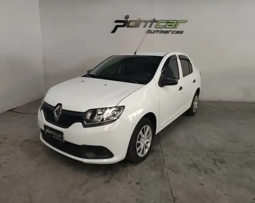 RENAULT-LOGAN-2017