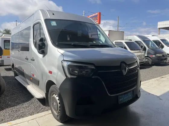 RENAULT MASTER 2.3 DCI DIESEL MINIBUS EXECUTIVE 16L L3H2 3P MANUAL