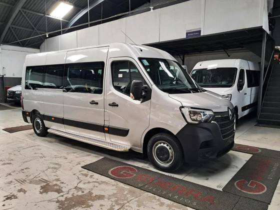 RENAULT MASTER 2.3 DCI DIESEL MINIBUS EXECUTIVE 16L L3H2 3P MANUAL