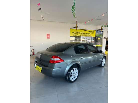 RENAULT-MEGANE-2.0 DYNAMIQUE GRAND TOUR 16V GASOLINA 4P MANUAL RENAULT-MEGANE-2007