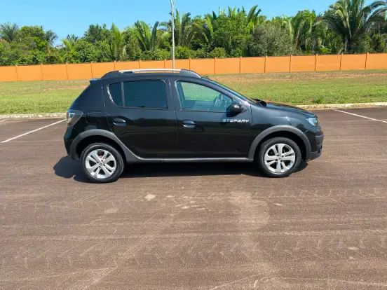 RENAULT-SANDERO-1.6 16V SCE FLEX STEPWAY MANUAL RENAULT-SANDERO-2016
