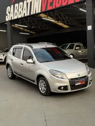 RENAULT SANDERO 1.6 EXPRESSION 8V FLEX 4P MANUAL