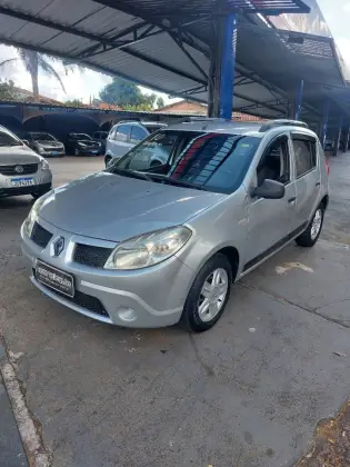 RENAULT SANDERO 1.6 EXPRESSION 8V HI-TORQUE FLEX 4P MANUAL