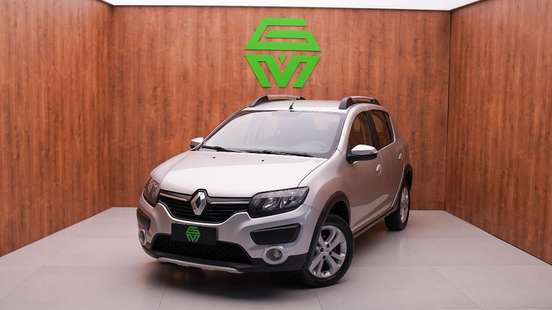 RENAULT-SANDERO-2018