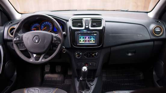 RENAULT-SANDERO-1.6 16V SCE FLEX STEPWAY DYNAMIQUE MANUAL RENAULT-SANDERO-2018