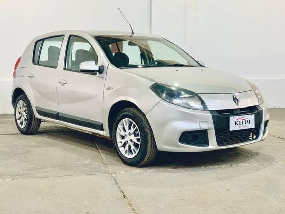 RENAULT SANDERO 1.6 PRIVILÉGE 16V FLEX 4P AUTOMÁTICO