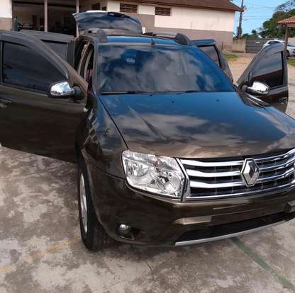 RENAULT-DUSTER-2013