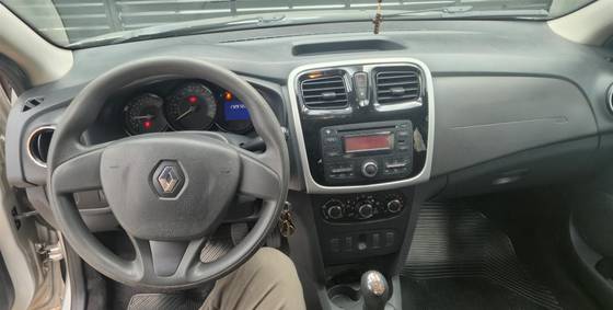 RENAULT SANDERO 1.0 EXPRESSION 16V FLEX 4P MANUAL