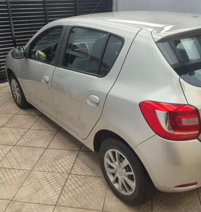 RENAULT-SANDERO-1.0 EXPRESSION 16V FLEX 4P MANUAL RENAULT-SANDERO-2014