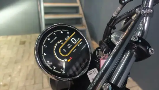 ROYAL ENFIELD-BEAR 650-2026