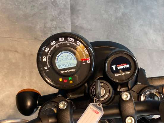 ROYAL ENFIELD-HUNTER 350-2026