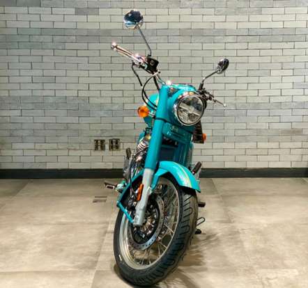 ROYAL ENFIELD-METEOR 650 ASTRAL-2025