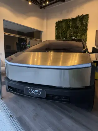 TESLA CYBERTRUCK 122,4 KW ELÉTRICO AWD