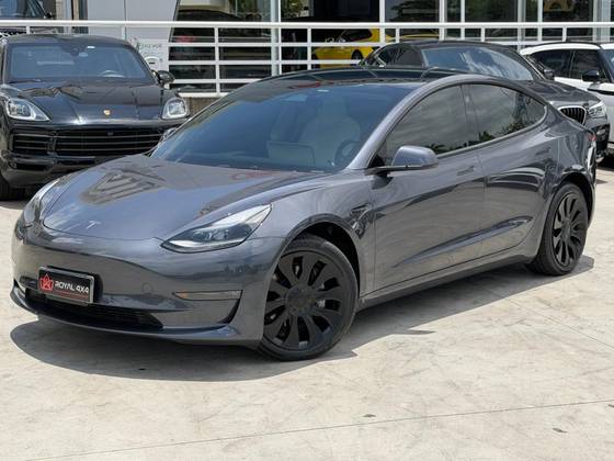 TESLA MODEL 3 ELÉTRICO AWD STANDARD RANGE PLUS