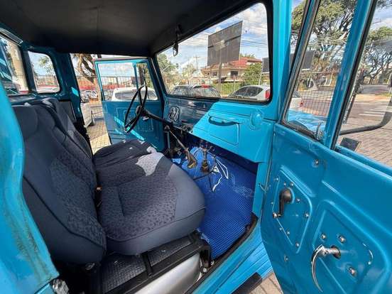 TOYOTA-BANDEIRANTE-4.0 OJ55LP-BL3 4X4 CS DIESEL 2P MANUAL TOYOTA-BANDEIRANTE-1980