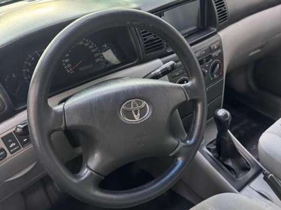 TOYOTA-COROLLA-1.6 XLI 16V GASOLINA 4P AUTOMÁTICO TOYOTA-COROLLA-2005