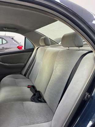 TOYOTA-COROLLA-2005