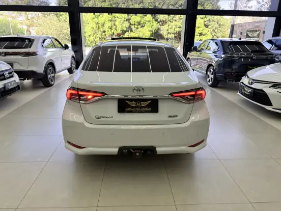 TOYOTA-COROLLA-2024