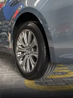 TOYOTA-COROLLA-2019