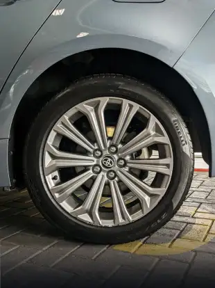 TOYOTA-COROLLA-2019