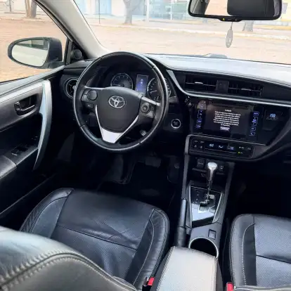 TOYOTA-COROLLA-2018