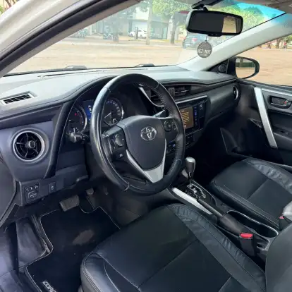 TOYOTA-COROLLA-2018