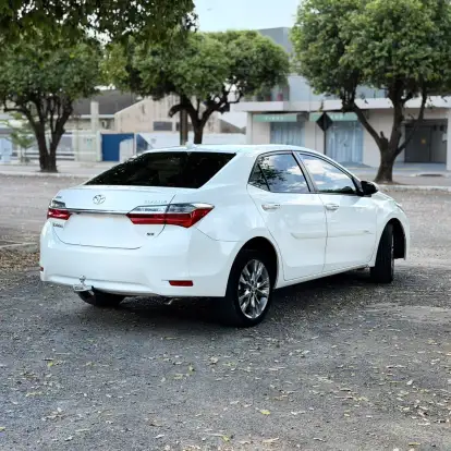 TOYOTA-COROLLA-2018