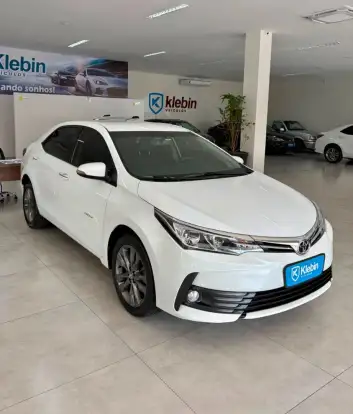 TOYOTA-COROLLA-2018