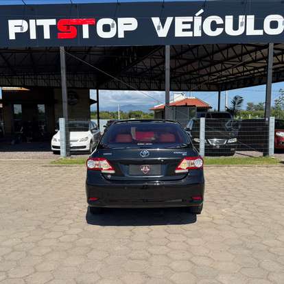 TOYOTA-COROLLA-2013