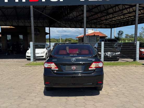 TOYOTA-COROLLA-2.0 XEI 16V FLEX 4P AUTOMÁTICO TOYOTA-COROLLA-2013