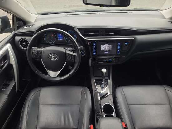 TOYOTA-COROLLA-2017