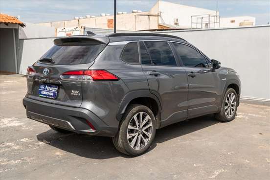 TOYOTA-COROLLA CROSS-2023